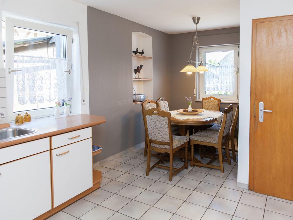 Spacious Holiday Home Between Mosel And Hunsr Ck Blankenrath Eksteriør billede